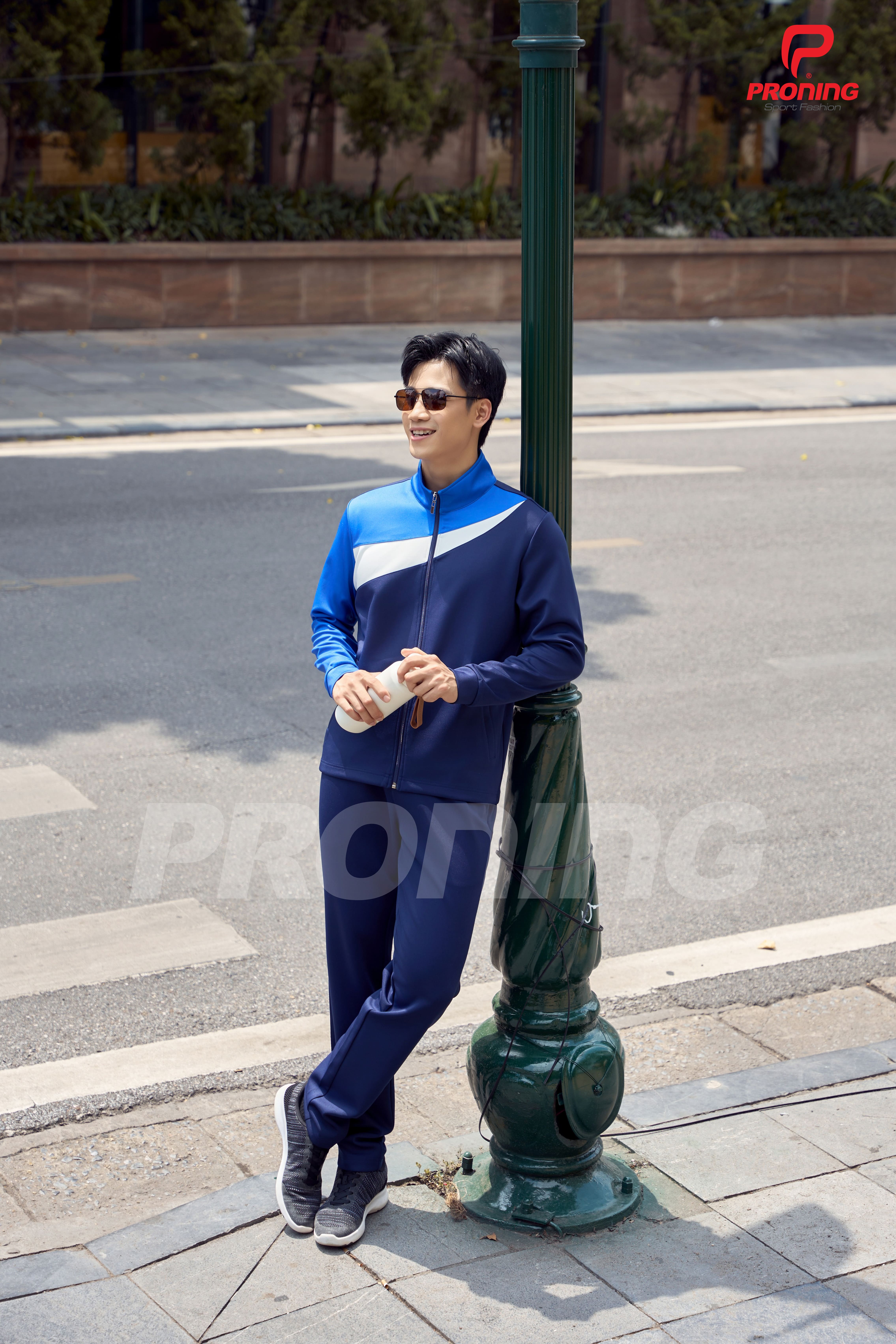 Bộ nỉ thể thao nam MDB-255 navy phối xanh bích